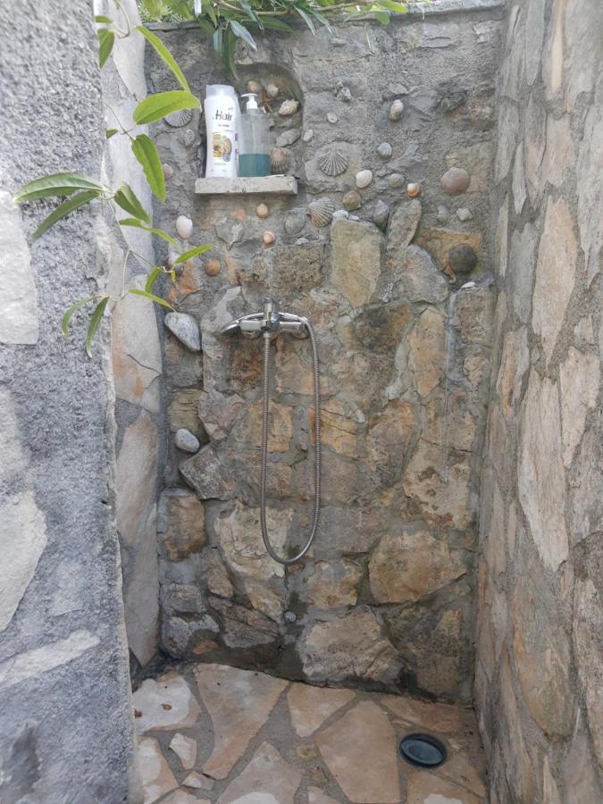 Sea-side Old Stone Villa with a private Garden Budua Esterno foto
