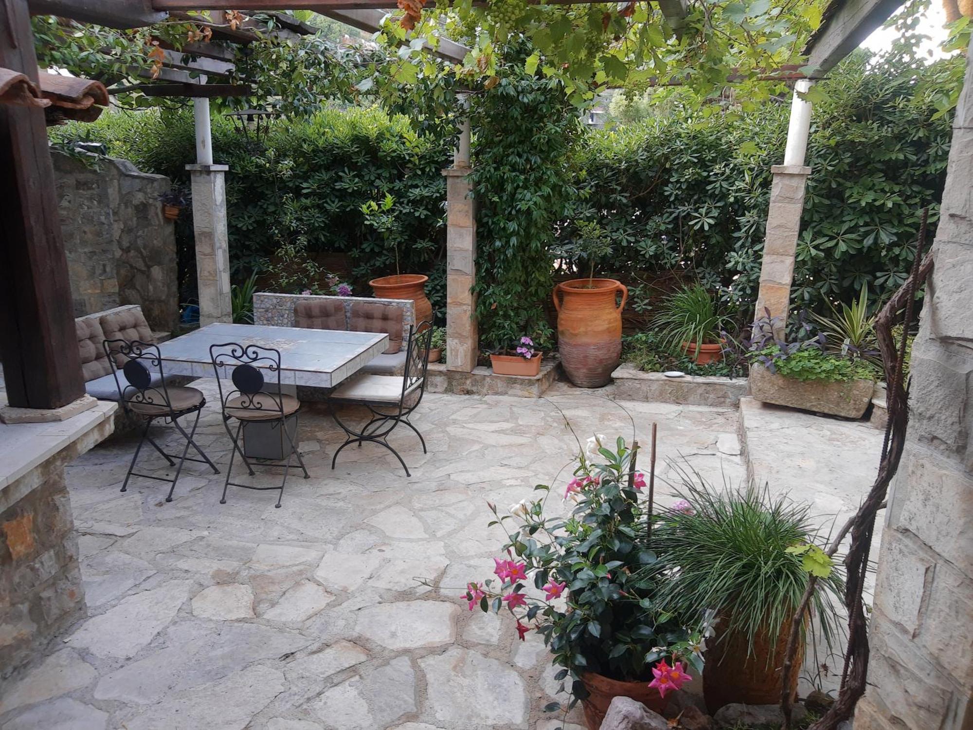 Sea-side Old Stone Villa with a private Garden Budua Esterno foto