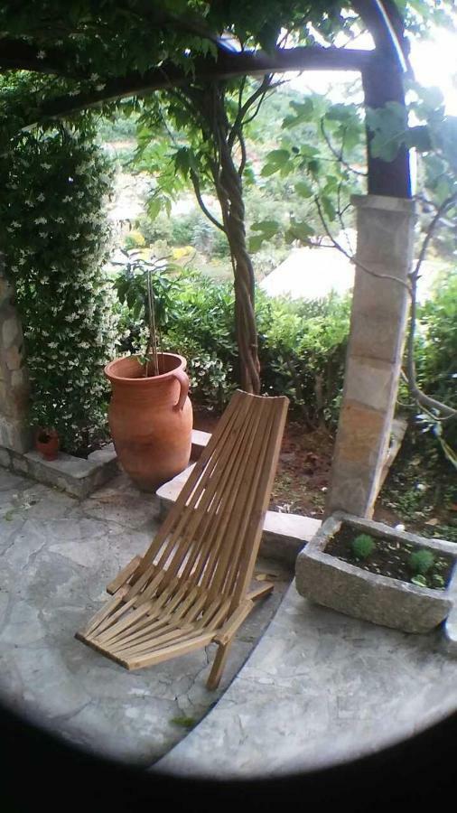 Sea-side Old Stone Villa with a private Garden Budua Esterno foto